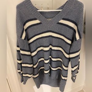 Blue striped American Eagle sweater!!